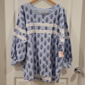 Free People Movement Post Up Logo Layer Long Sleeve Size Small NWT